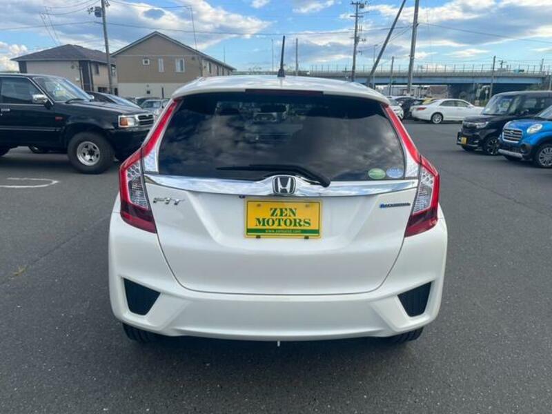 FIT HYBRID
