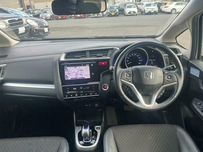 FIT HYBRID