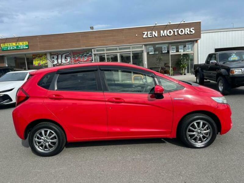 FIT HYBRID