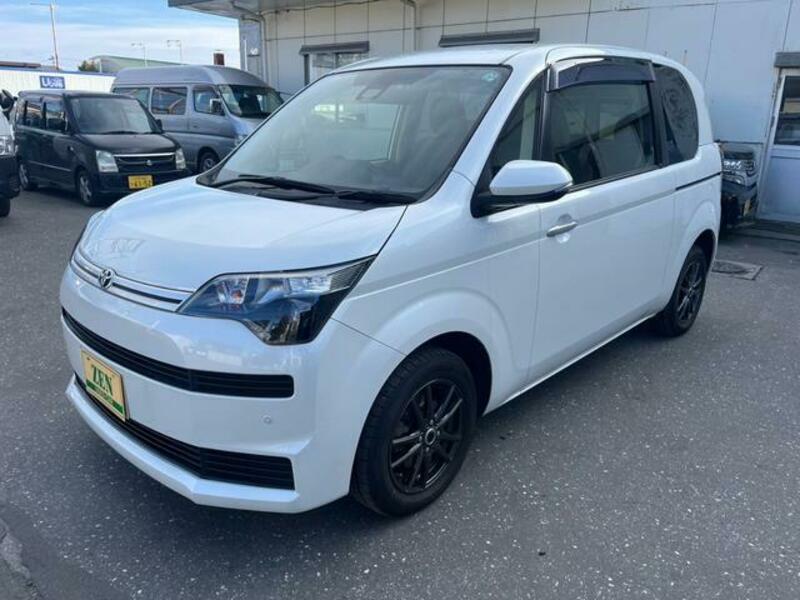 TOYOTA SPADE