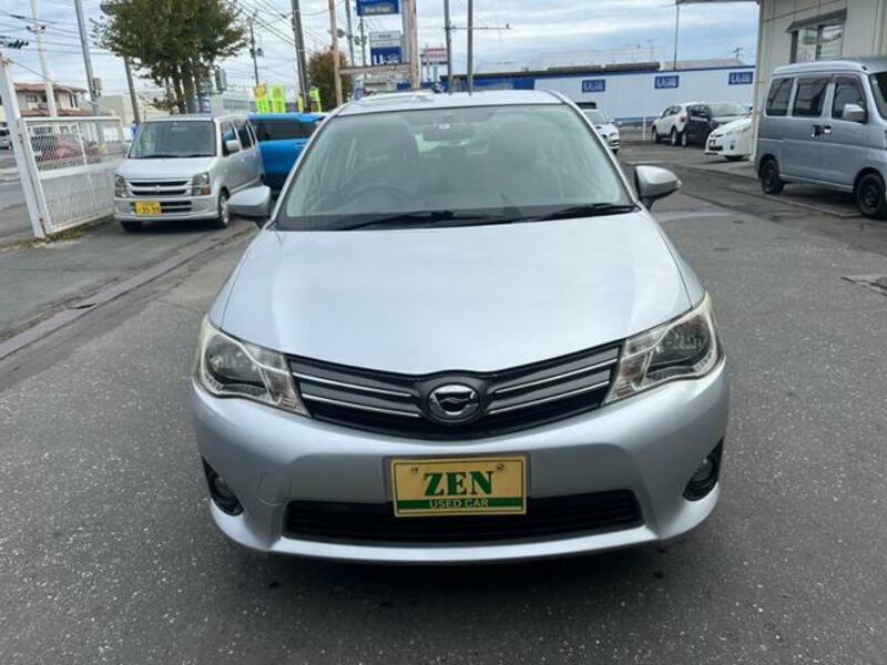 COROLLA AXIO