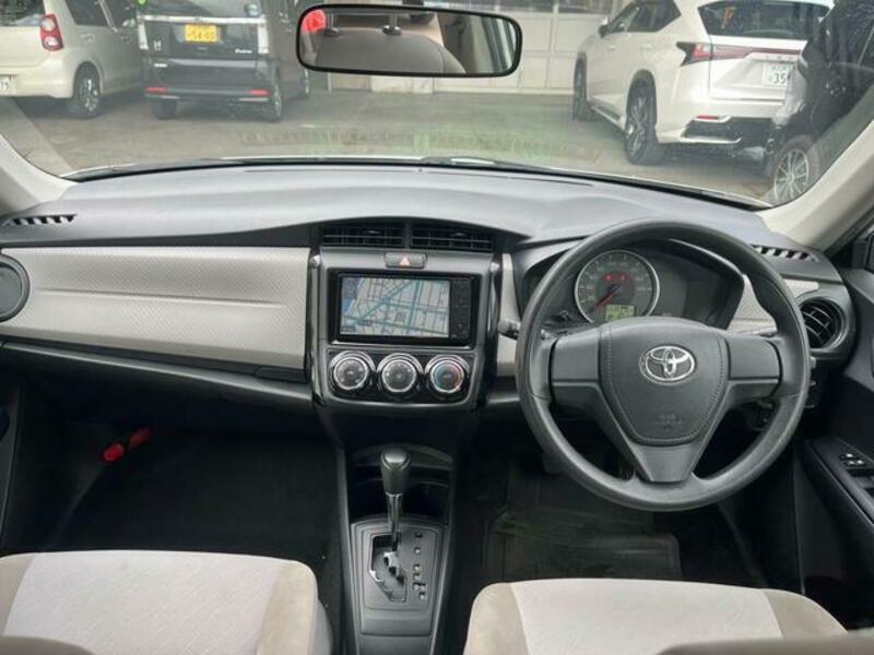 COROLLA AXIO