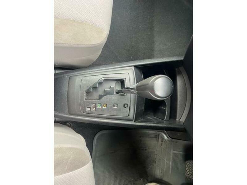 COROLLA AXIO