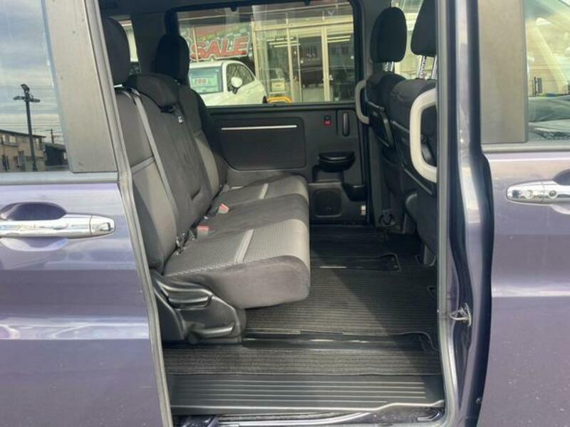 STEPWAGON SPADA
