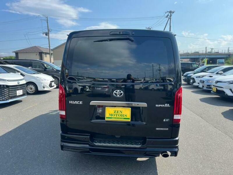 HIACE VAN