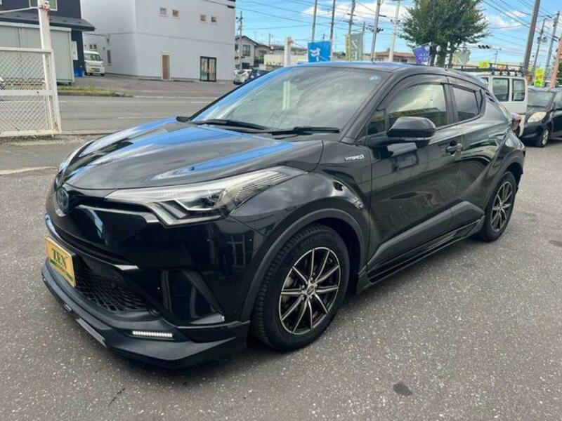 TOYOTA C-HR