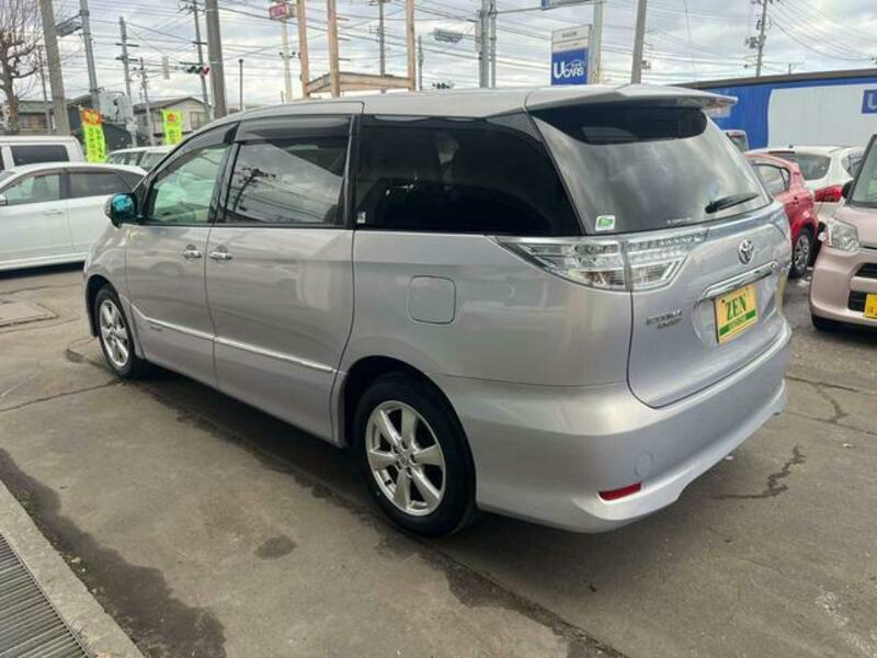 ESTIMA HYBRID