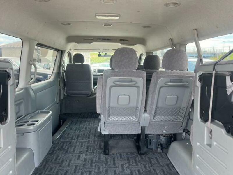 HIACE WAGON