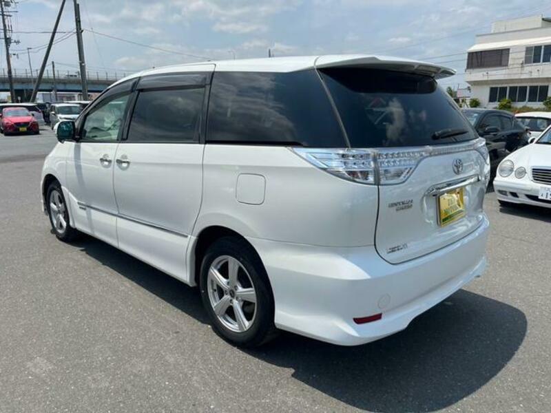 ESTIMA HYBRID