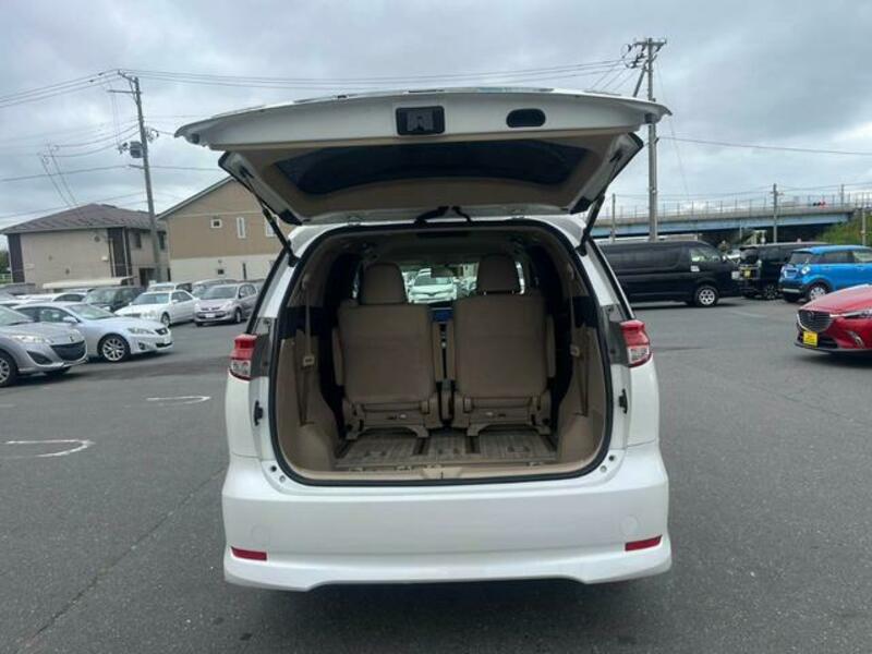 ESTIMA HYBRID