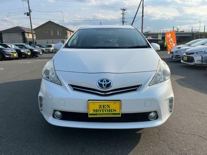 PRIUS ALPHA