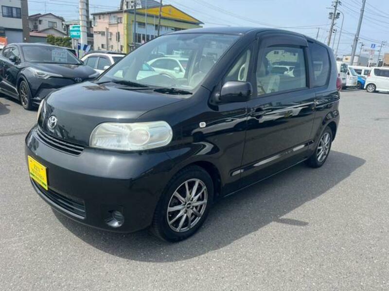 TOYOTA PORTE
