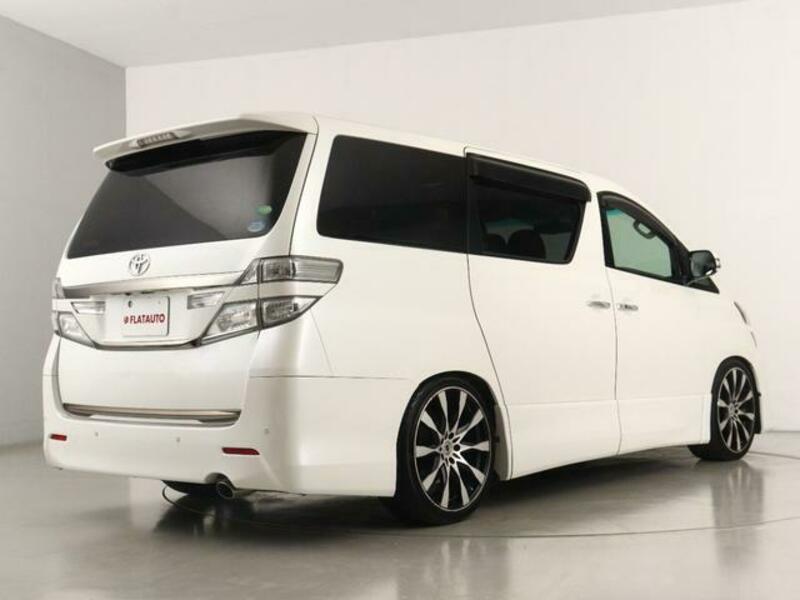 VELLFIRE