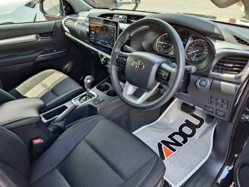 HILUX