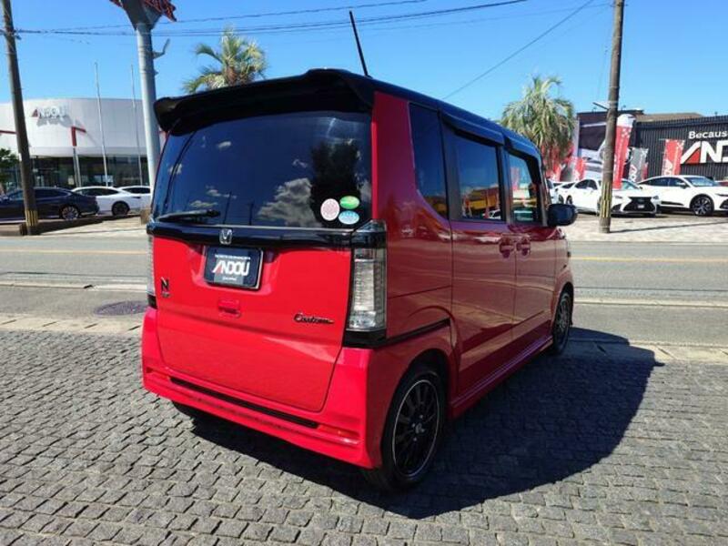 N BOX CUSTOM