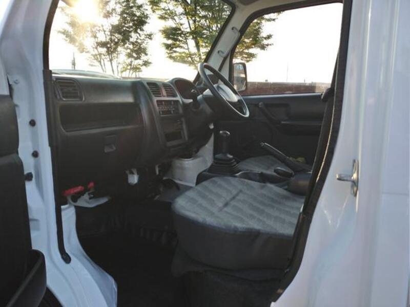 CARRY TRUCK