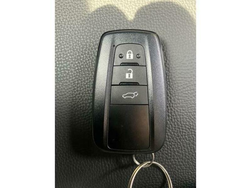 COROLLA CROSS