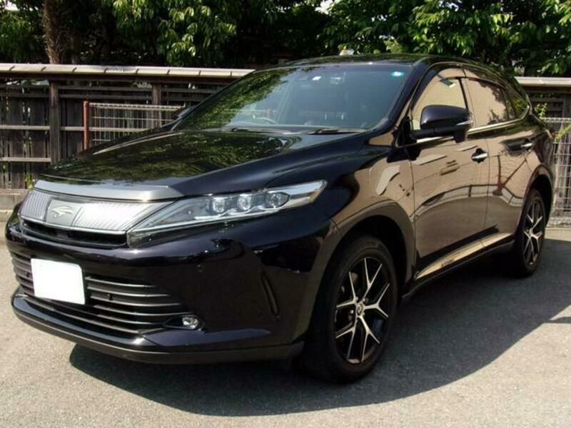 TOYOTA HARRIER