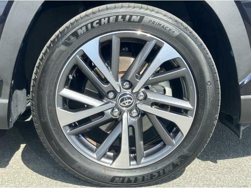 COROLLA CROSS