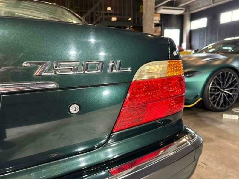 7 SERIES