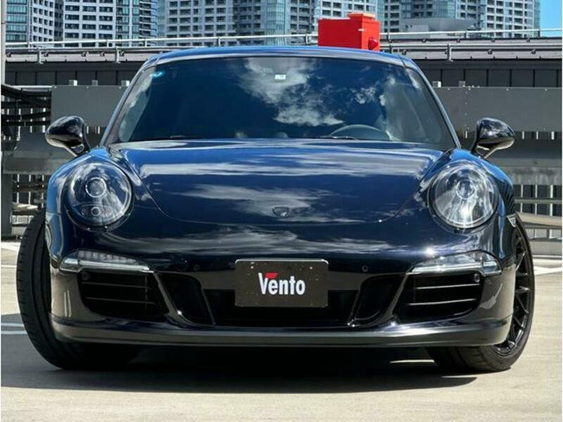 911