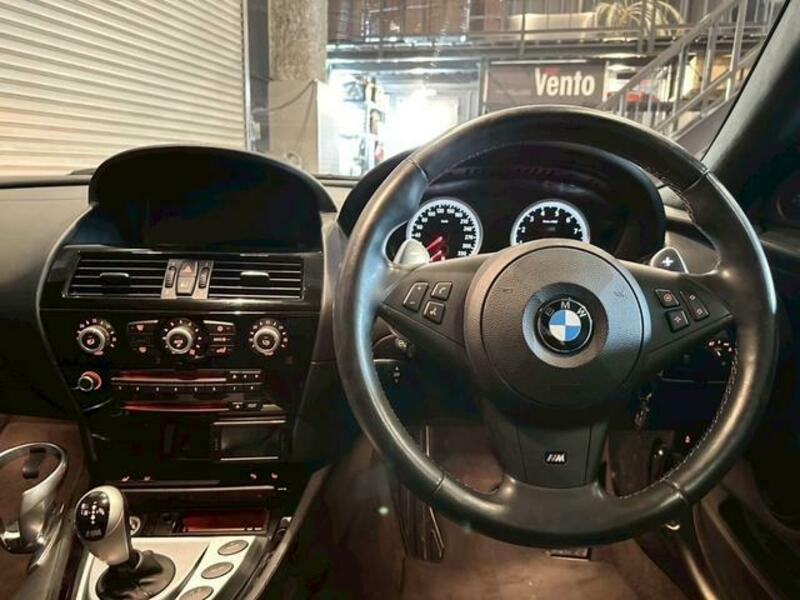 M6