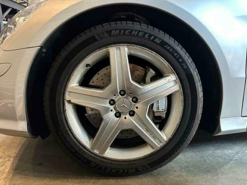 R CLASS