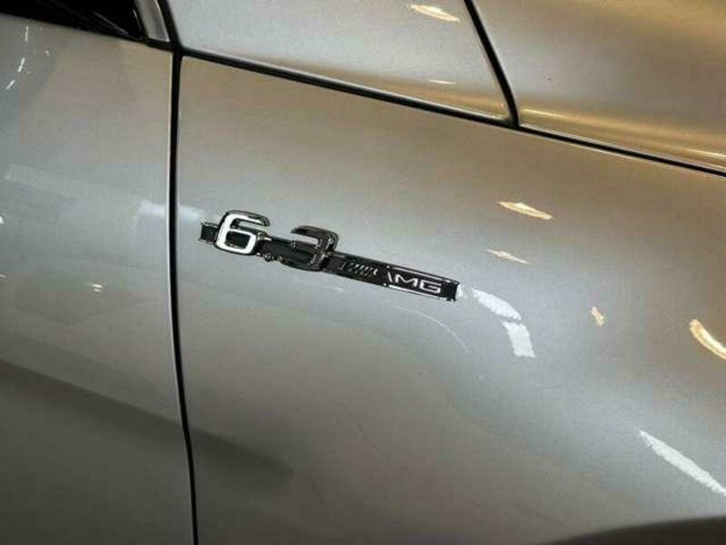 R CLASS