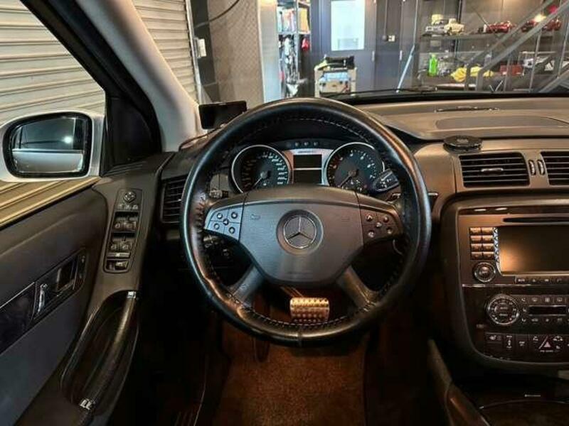 R CLASS