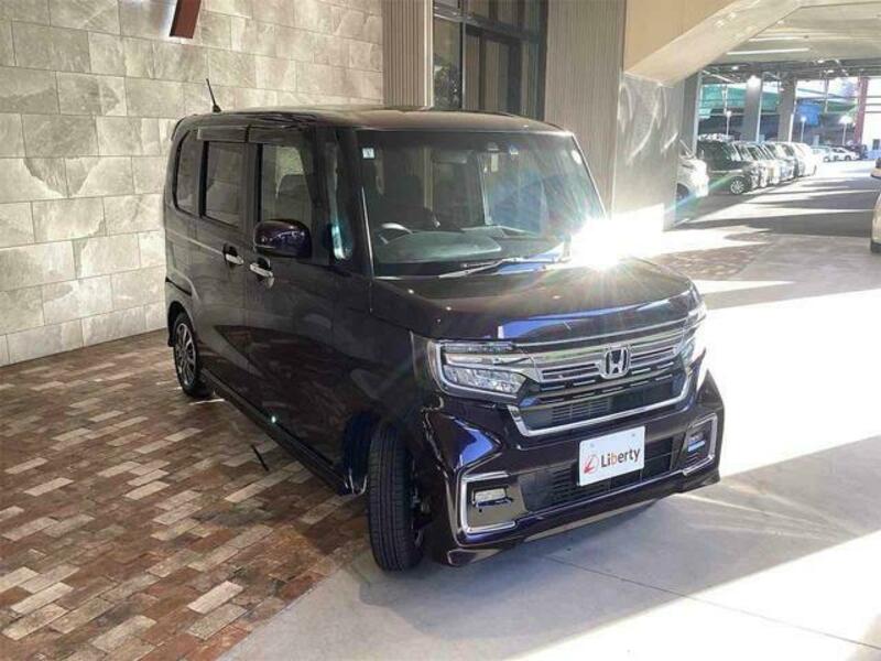 N BOX CUSTOM