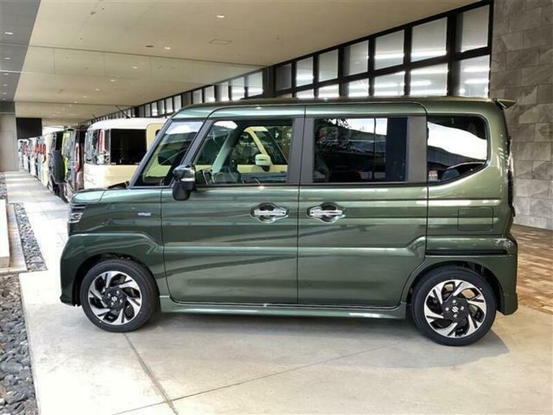 SPACIA CUSTOM
