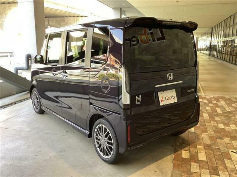 N BOX CUSTOM