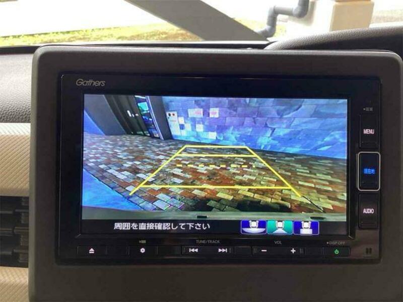 N BOX