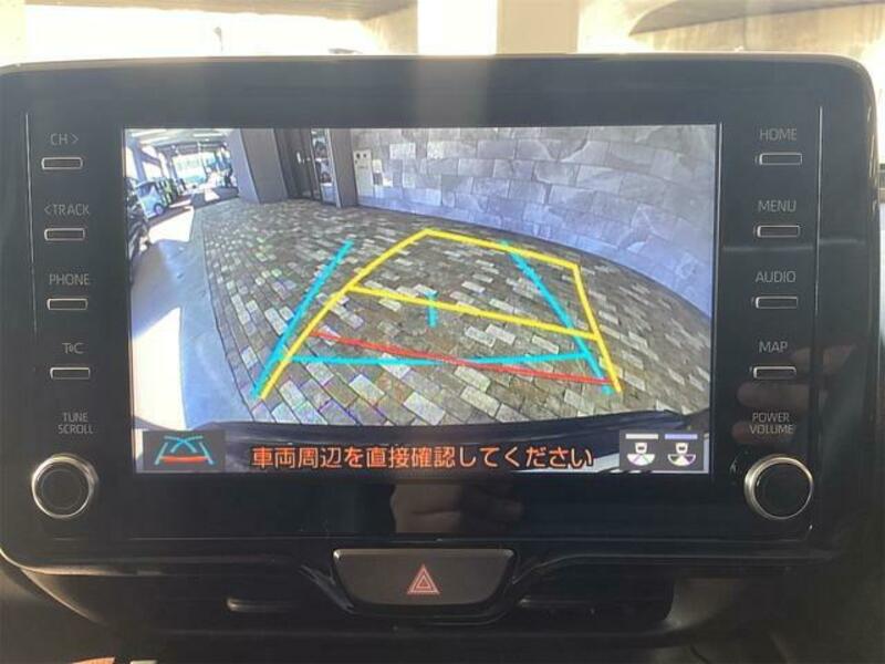 YARIS CROSS