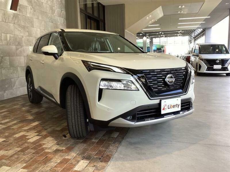 X-TRAIL