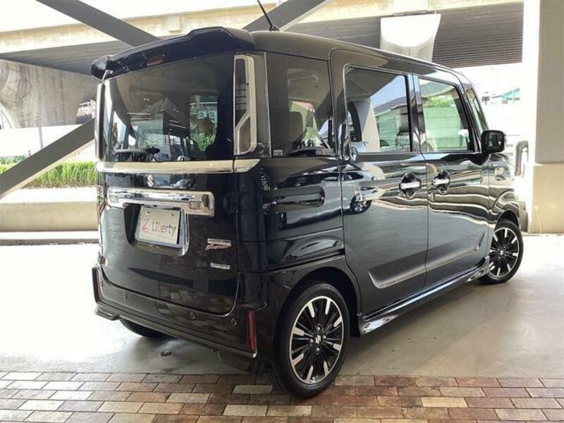 SPACIA CUSTOM
