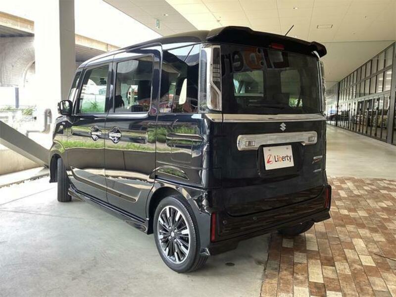 SPACIA CUSTOM