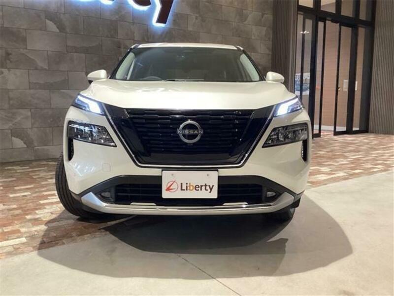 X-TRAIL