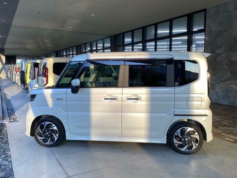 SPACIA CUSTOM