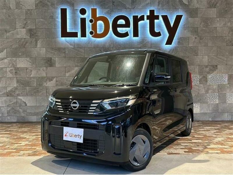 NISSAN ROOX
