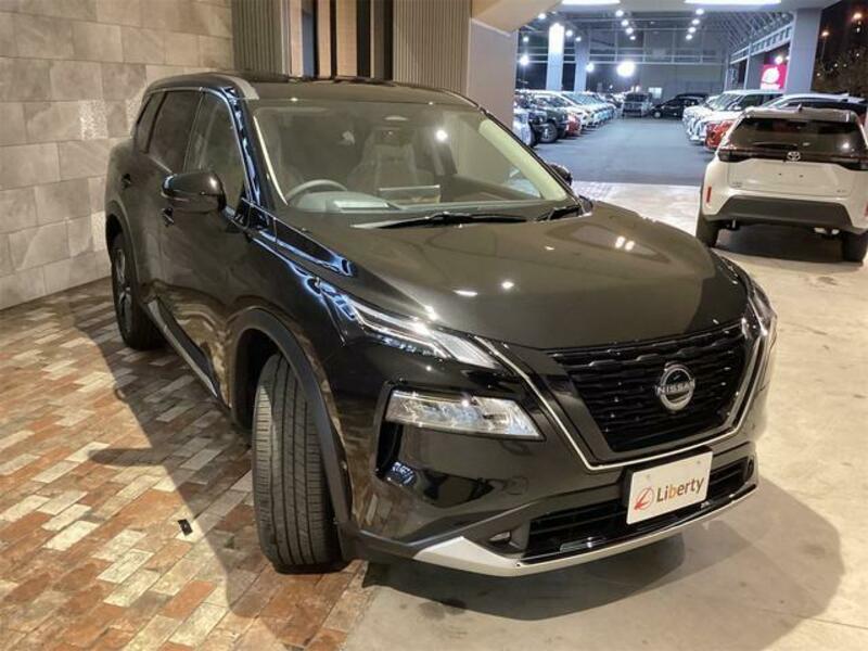 X-TRAIL