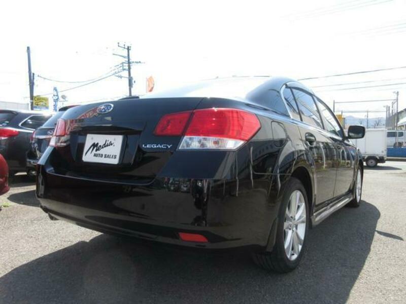 LEGACY B4