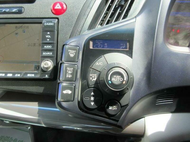 CR-Z