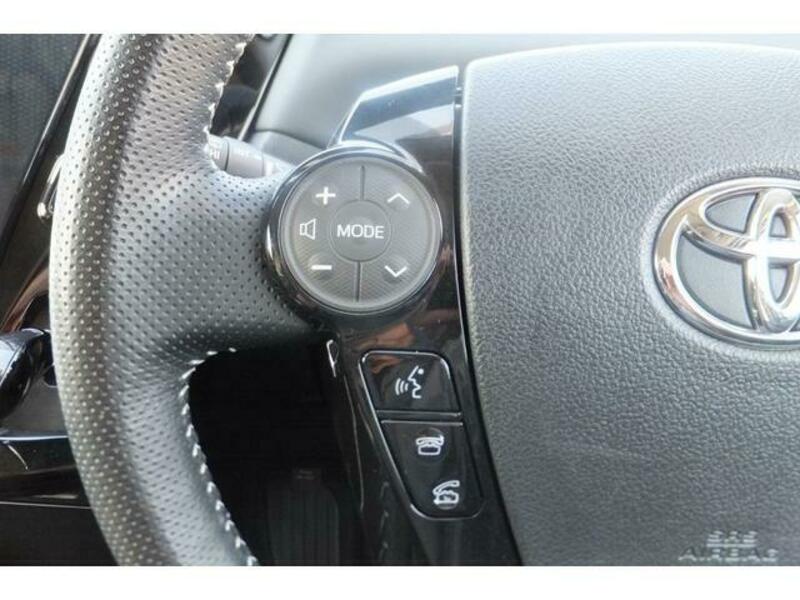 PRIUS ALPHA
