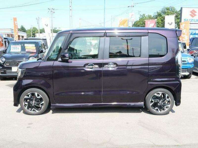 N BOX CUSTOM
