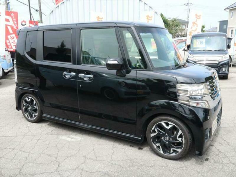 N BOX CUSTOM