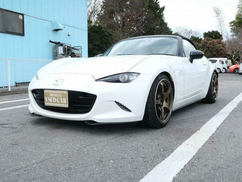 ROADSTER