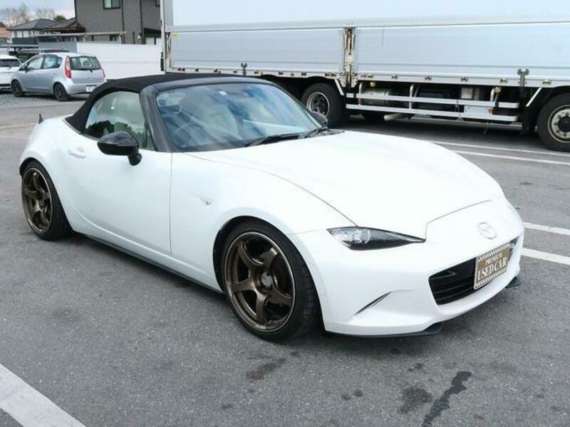 ROADSTER