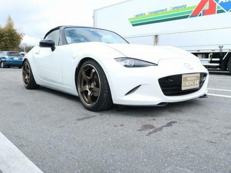 ROADSTER