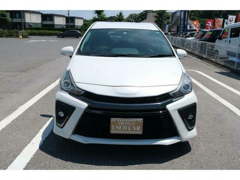 PRIUS ALPHA